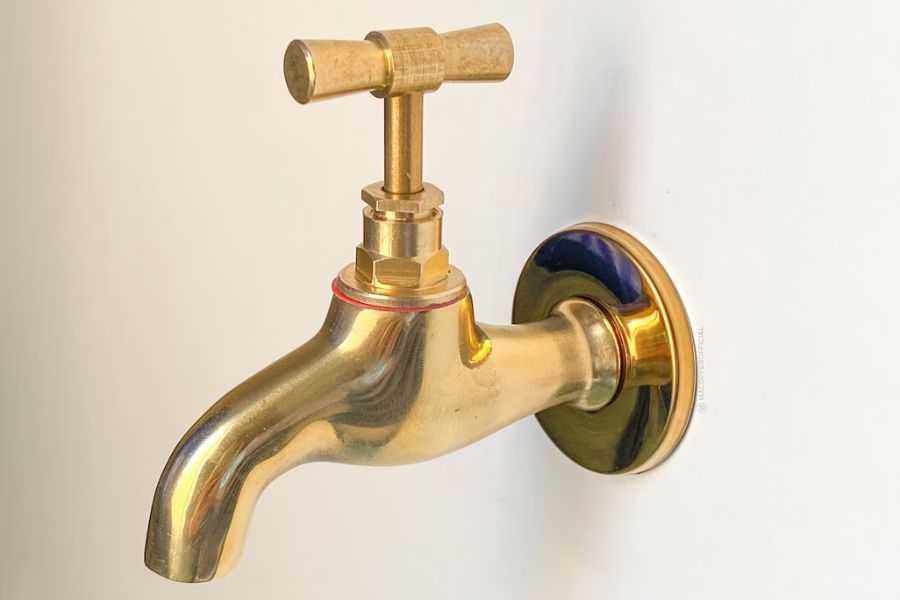 A DIY Enthusiast’s Guide to the Parts of a Spigot